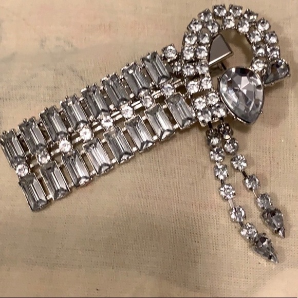 New! FP rhinestone embellished hair clip - Picture 5 of 8